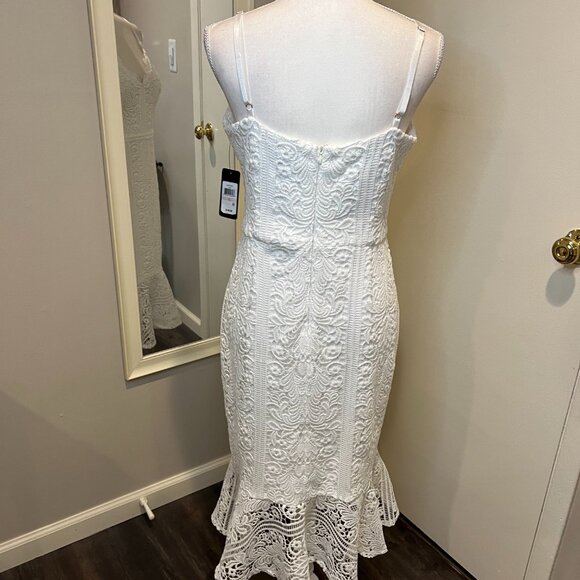 NWT Guess White Sleeveless Lace Trumpet Sheath Dress, Size 10 - Picture 10 of 16
